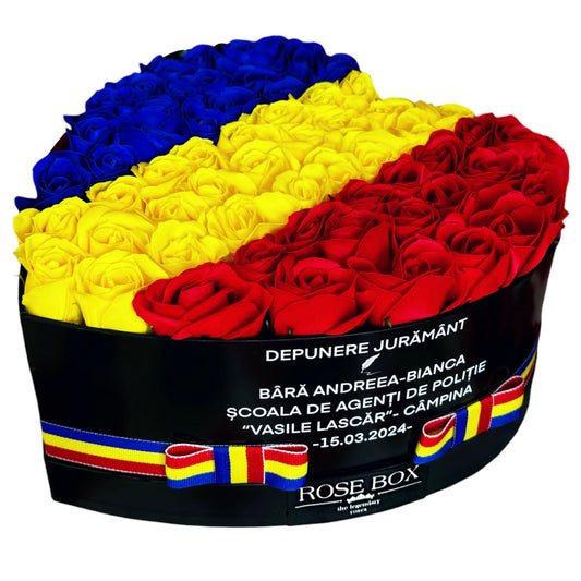 Cutie inimă cu tricolor și 51 trandafiri inscripționată cu mesaj personalizat