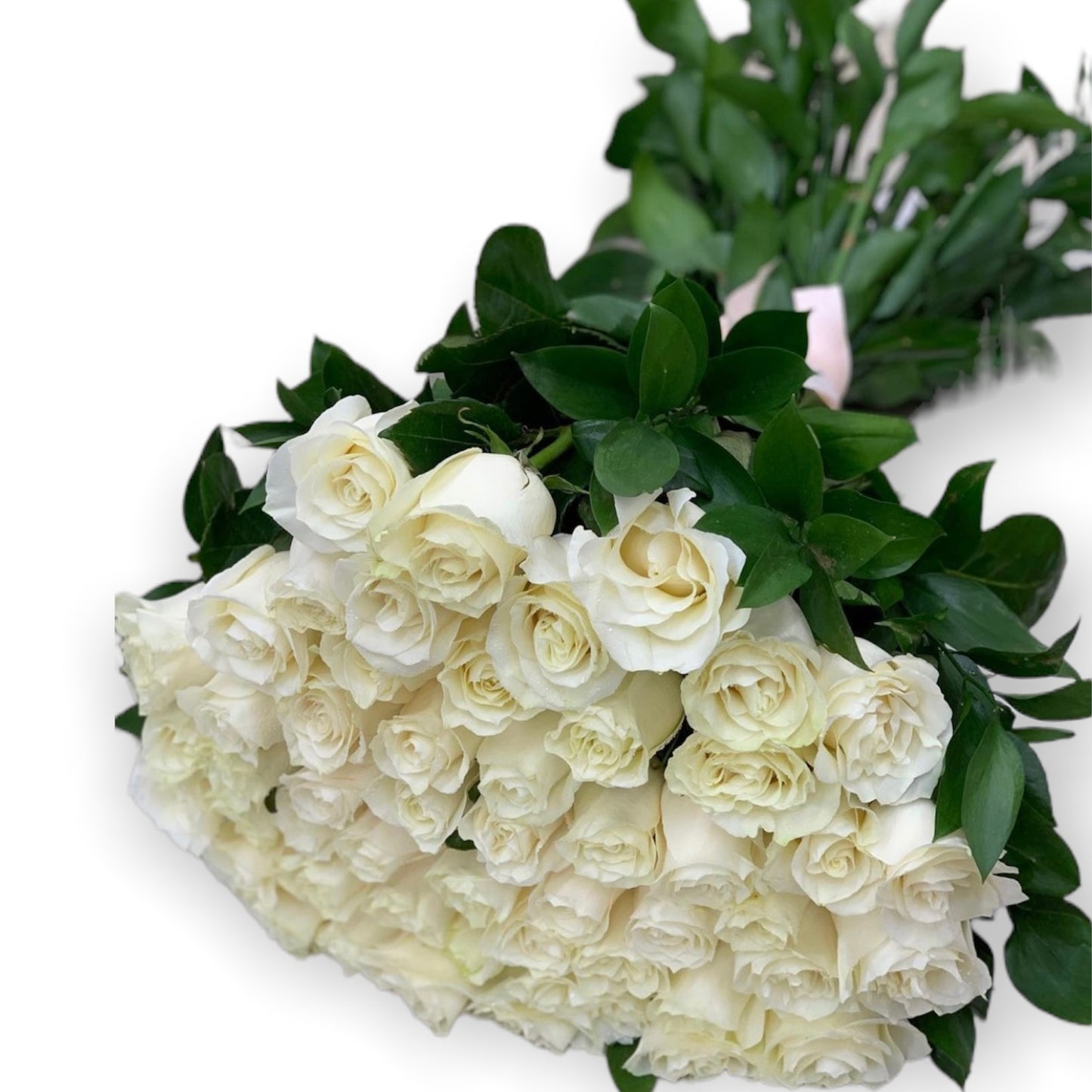 Buchet simplu cu trandafiri naturali albi